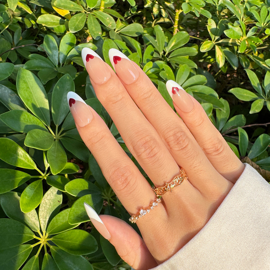 Fincloset Blush Heart Handmade Almond-Shaped Press-On Nails, French Tip Design with Adorable Heart Accents for a Soft, Feminine Look